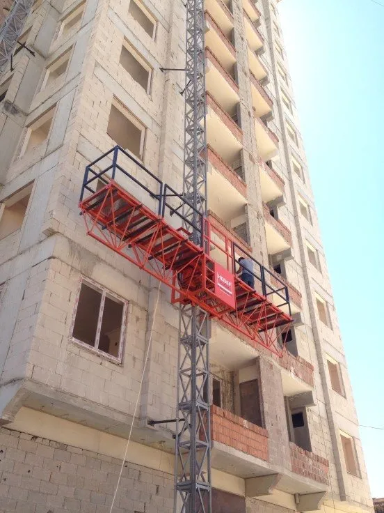 Dış Cephe Çalışmaları İçin Ekipman Taşıma
